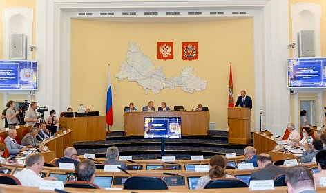 Депутаты дали оценку работе Правительства области